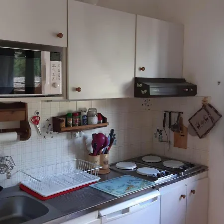 T2 Calme Avec Parking Et Wifi A - Fr-1-517-64 Apartment *